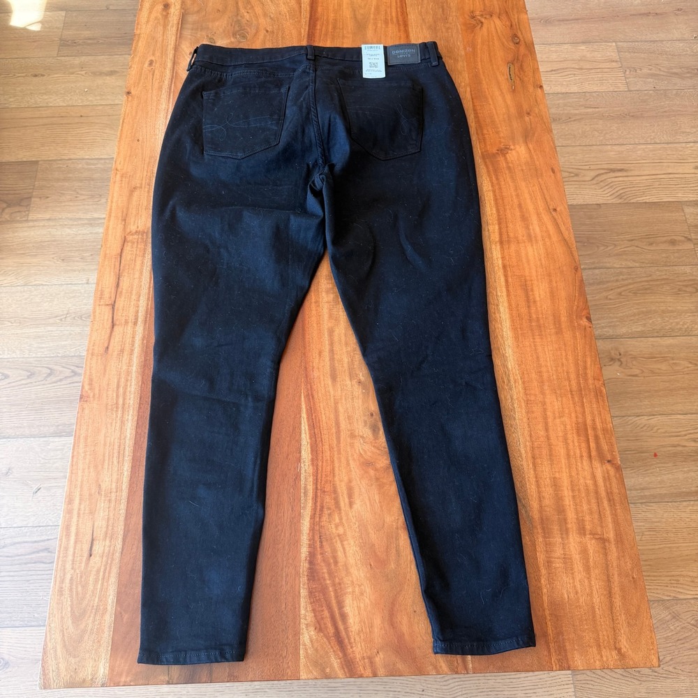 Denizen From Levi's Women's Black Ultra High Rise Super Skinny Pants Size 16 NWT - Picture 6 of 6